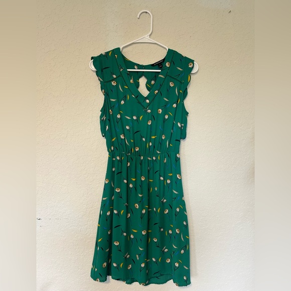Bohemian Cottagecore 41 Hawthorn Green Floral V-Neck Sleeveless Dress - Picture 2 of 8